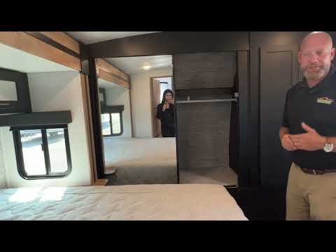 Feature Friday: Weekly Spotlight - Outback328RL