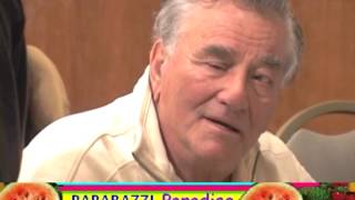 PETER FALK warmly meets fans at 2008 autograph collectors show