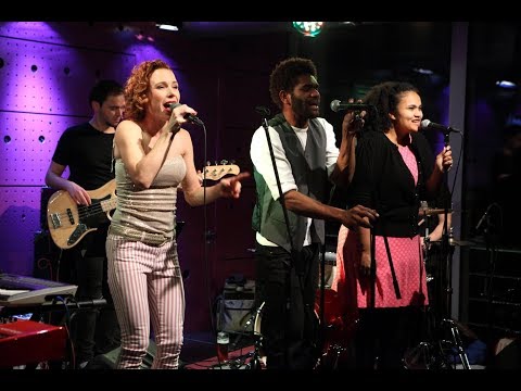 Lena Yellow: Let's Do It All