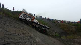 preview picture of video 'ME v trucktrialu Černuc, Tatra 815 8x8 v sekci_1'
