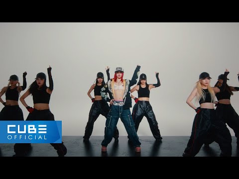 우기(YUQI) - 'On Clap (Feat. Lexie Liu)' Special Performance Video