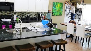 AFTER PARTY CLEAN UP // CLEANING MOTIVATION // CLEANING MOM