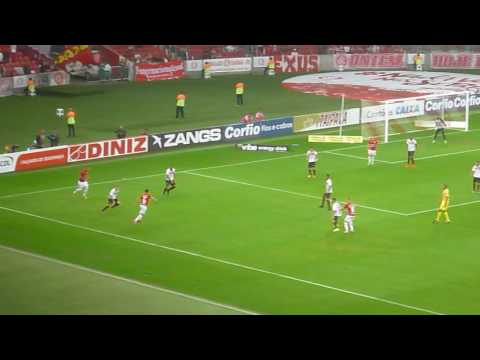 Internacional 2 x 0 Oeste
