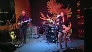 Danielle Nicole - &quot;Burning For You&quot; - Fat Fish Pub, Galesburg, IL - 11/24/18