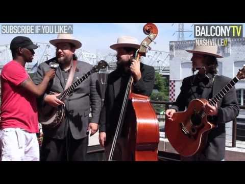THE HOWLING BROTHERS - GONE (BalconyTV)