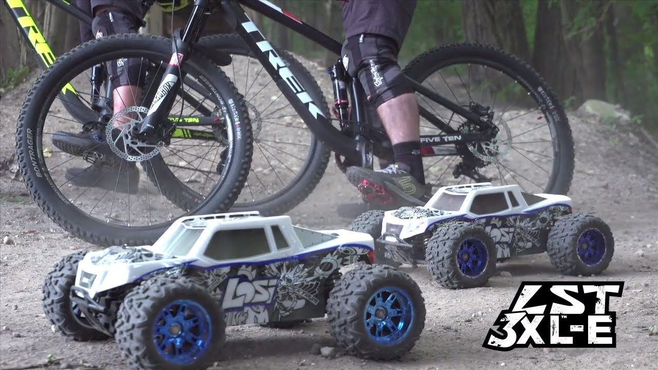 Losi LST 3XL-E Monster Truck 1:8 4WD RTR