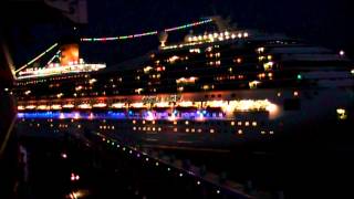 preview picture of video 'Costa Deliziosa Vs Costa Magica Departure - Savona Cruise Terminal'