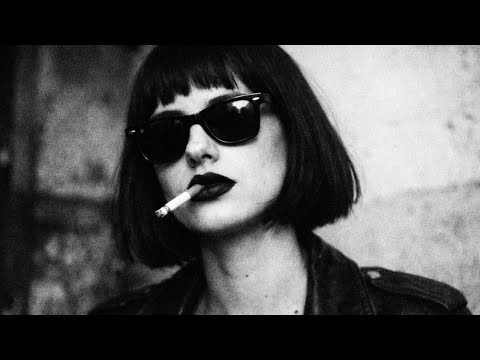 Anne Bloom - INSANE // Darkwave, Post Punk