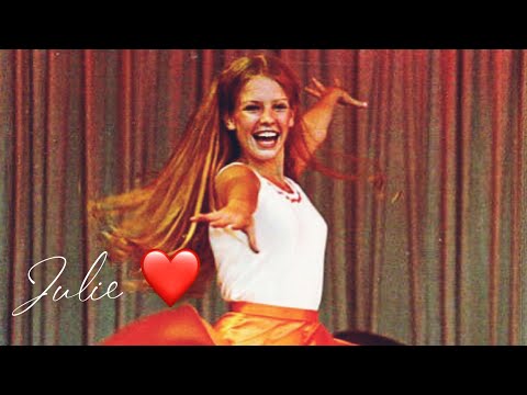 Julie Piekarski || NEW MICKEY MOUSE CLUB