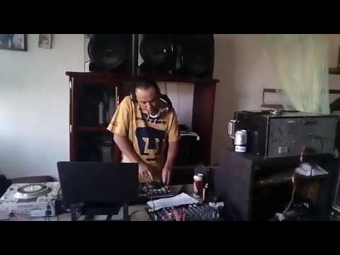 Baile con el Efren Royalero desde dalias 2017