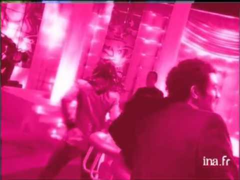 Kissing break with Natasha St Pier - INA Archive