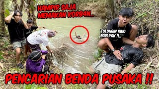 Download lagu ALMOST EATEN THE VICTIM!! Searching for precious heirlooms in the river mp3 Download lagu ALMOST EATEN THE VICTIM!! Searching for precious heirlooms in the river mp3