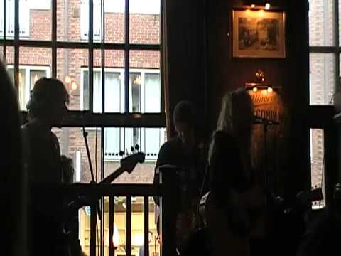 Miss Montreal - Wish I Could (live @ Café The Florin, Utrecht 21-04-'12)