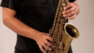 Play Major / Minor Pentatonic Scales | Saxophone Lessons