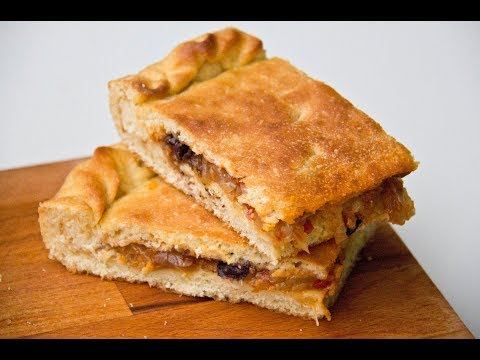 FOCACCIA RIPIENA CON LA CIPOLLA | ricetta pugliese perfetta