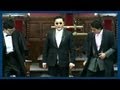 PSY Teaches Gangnam Style at Oxford Union ...