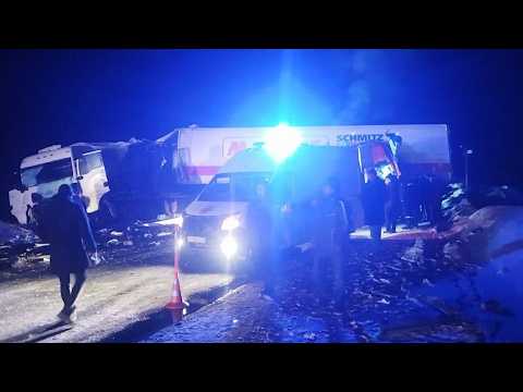 Крузак вколотил фуру в фуру