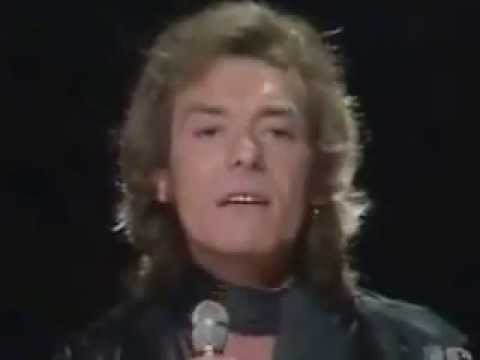 SÓSIA PERFEITO DO RODRIGO FARO !!!   ALLAN CLARKE - THE HOLLIES   DANÇA, GATINHO !!!