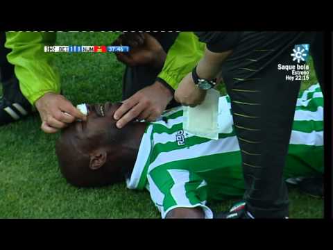 [Repetición] Cabezazo Emaná Vs Sunny  Betis-Numancia (4-1) J36 2010/11