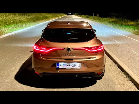 New RENAULT MEGANE 2021 (Facelift) at night - CRAZY LED lights, dynamic indicators & AMBIENT lights