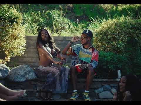 CHOW LEE & FLO MILLI - swag it! (Remix) [OFFICIAL VIDEO]