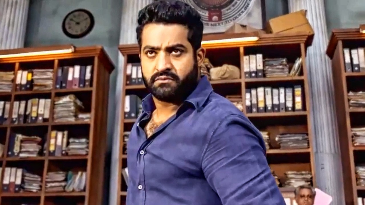 वो आएगा दो पैरोन पर लेकिन जायेगा चार कंधों पर | Jr NTR Best Dialogue