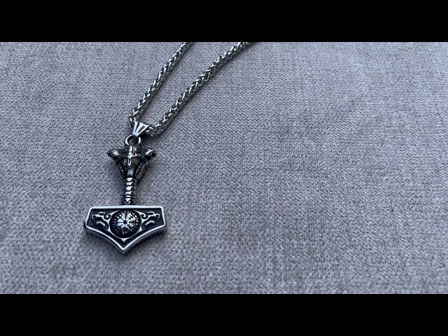 Vídeo relacionado con Collar Martillo de Thor, Colgante Martillo de Thor Vikinga de Plata de Ley 925 y Collar Colgante Hombre, Joyería Amuleto Regalos para hombre y mujer