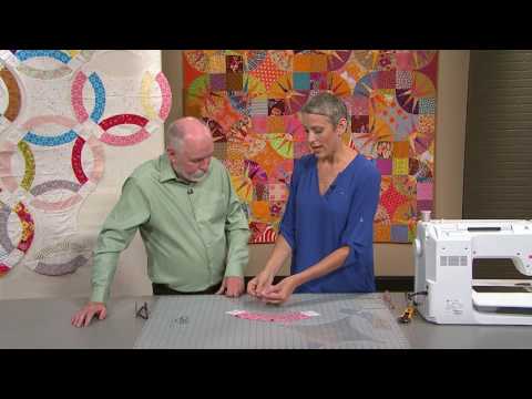 The Quilt Show: Victoria Findlay Wolfe Gives Tips for Curved Piecing