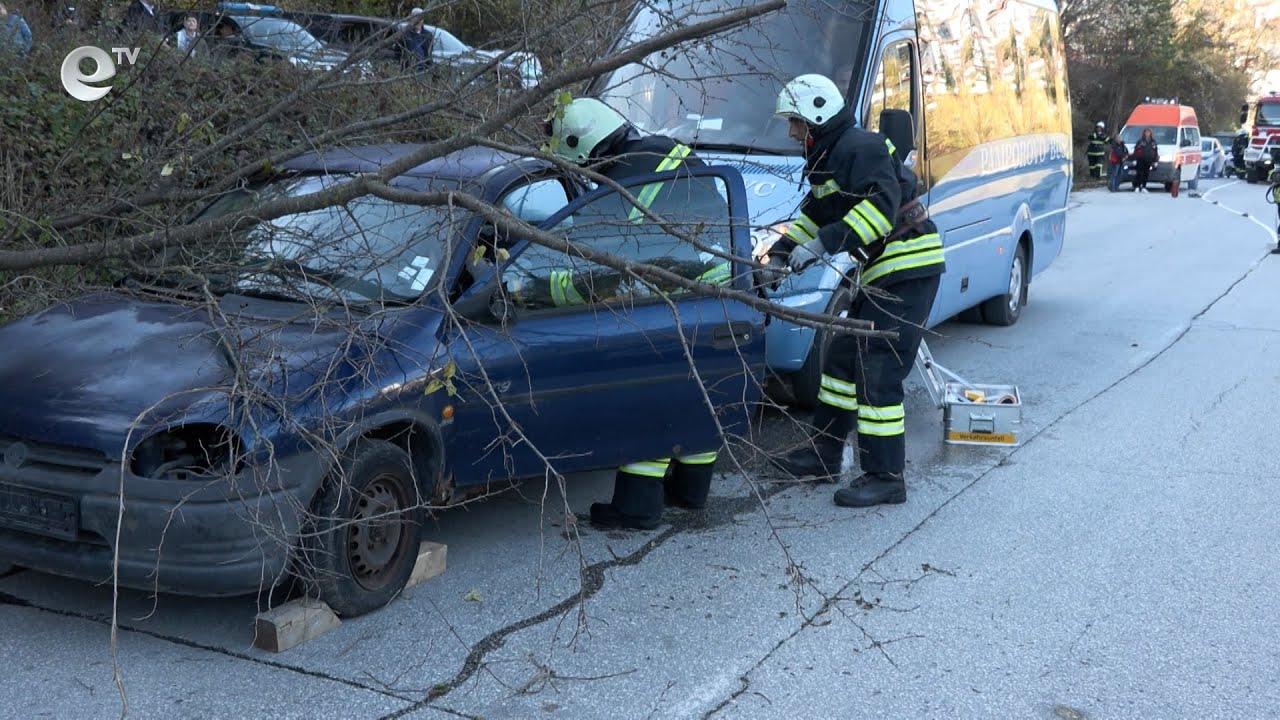 В Смолян при мащабно учение „спасиха ранени при тежък пътен инцидент "