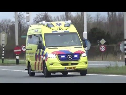 500 abbonees Ambulance 11129 met spoed in Wormerveer vanaf een inzet in Wormer.