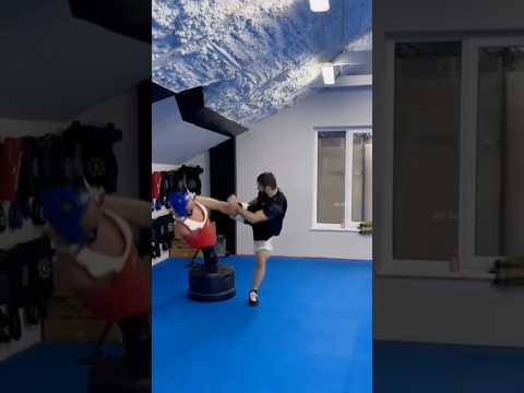 lslam Makhachev 🦁 New funny skill 😂😁#ufc