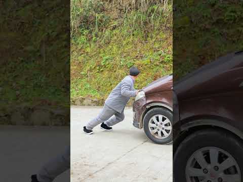 Er Mao really meant well but messed up #funny #mukbang