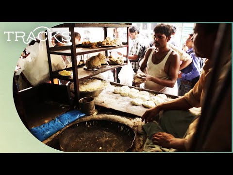 Making Authentic Tandoor Cuisine In Delhi