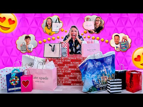 24 PRESENTES EM 24 HORAS!! DANDO PRESENTES O DIA INTEIRO PARA MINHA MÃE
