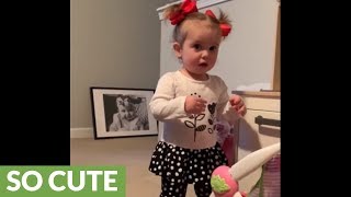 Toddler throws adorably funny temper tantrum
