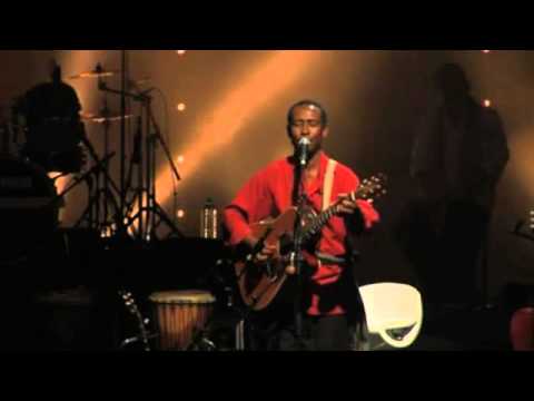 Adintsaina :: Mahaleo