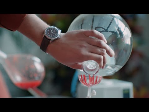 Oris - Go your own way: Rémy Savage x Oris Big Crown Pointer Date Red Dial Ep. 4 (2019)
