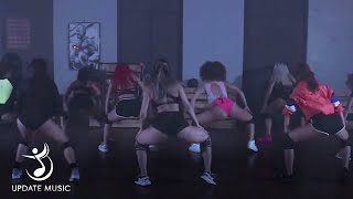 Bad Bunny x Bryant Myers x Zion x De La Ghetto x Revol - Caile (Dance Video)