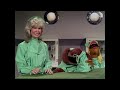 The Muppet Show 502 Loretta Swit Veterinarian S Hospital Nurse Loretta 1980