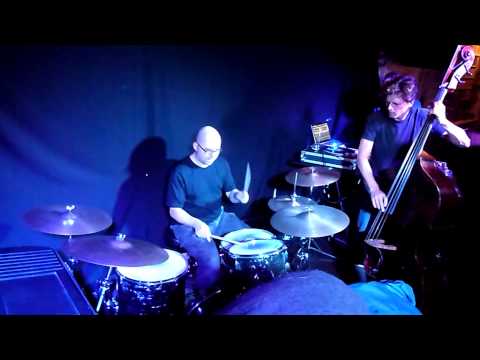 Joe Cherrygen Trio+DJ Heli@Cafe a Gogo 3