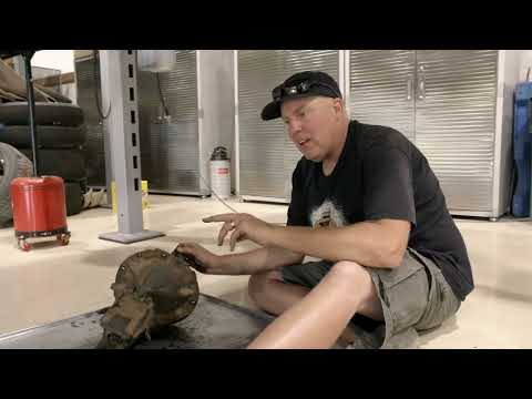 Roadkill S11E09 440 Dart Road Trip and Drag Racing