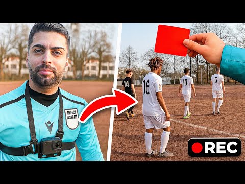 POV: Du pfeifst die Bezirksliga auf einem Ascheplatz! 😳