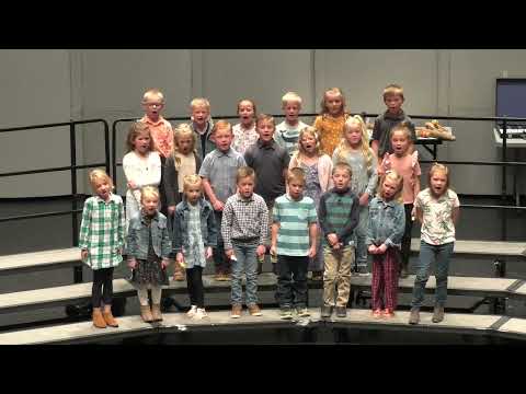 There are Many Flags in Many Lands (1st Grade)