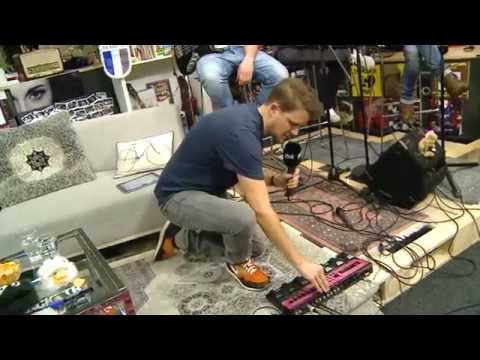 Knackeboul remixt Gülshas Lache