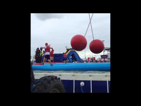 Gordie's Angels at Wipeout Run Toronto 2015