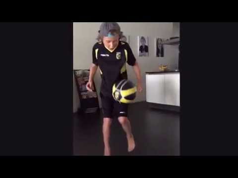 QUENTIN VAN BEEKVELD (9YR) PRACTICE SOCCER SKILLS TRICKS