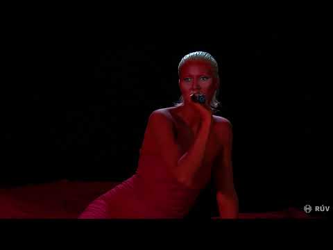 BRÍET - Flugdreki - LIVE