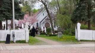 preview picture of video 'Kleinburg Ontario - May 2013'