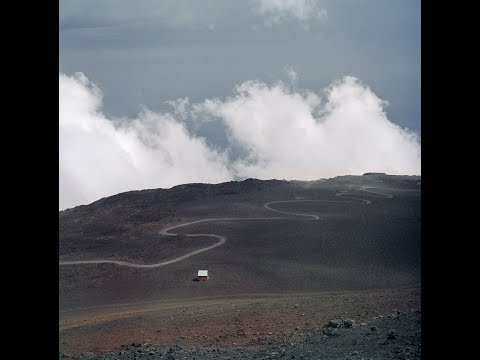 MNMT Premiere : Artefakt & Claudio PRC - Gaia