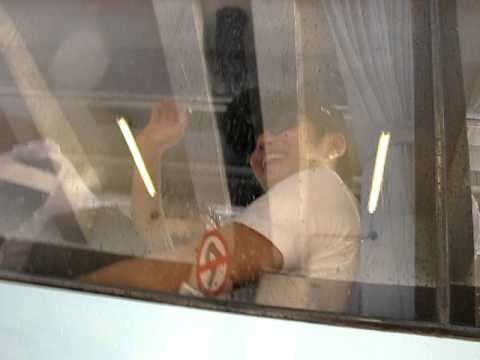 (10-01-2012) N.Sonic & Shin Minchul on the bus @ airport (2)